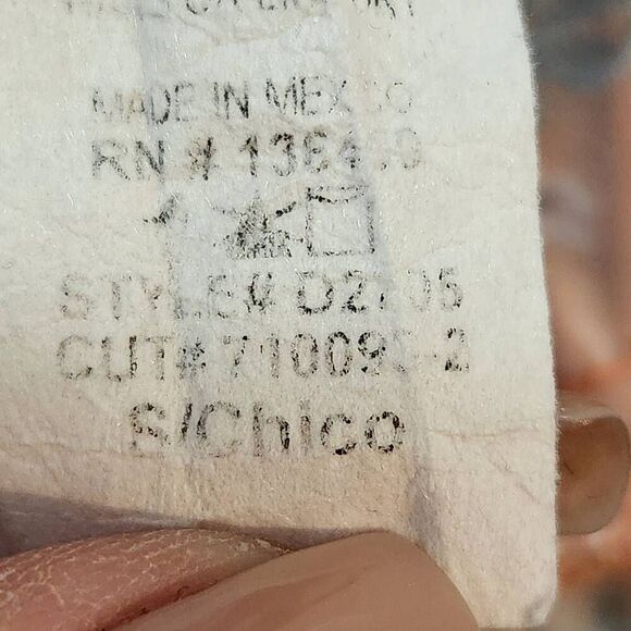 SJS sleeveless tunic top textured floral print light coral with ruffle small - Picture 8 of 8